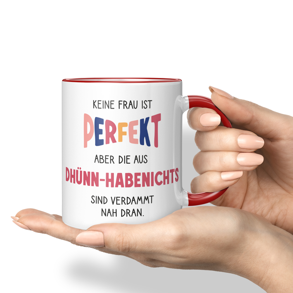 Keine Frau ist perfekt, aber die aus Dhünn-Habenichts sind nah dran 10006489458