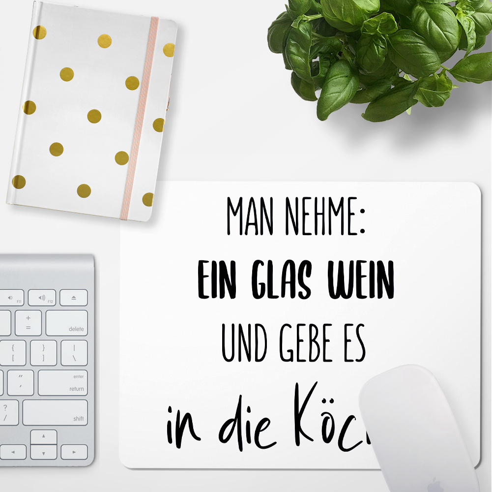 Man nehme: ein Glas Wein und gebe es in die Köchin 10401004377 - Bild 3 von 3